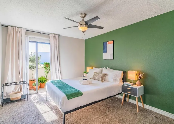 Near Casino Pool Gym Balcony Parking Washer Dryer Scottsdale